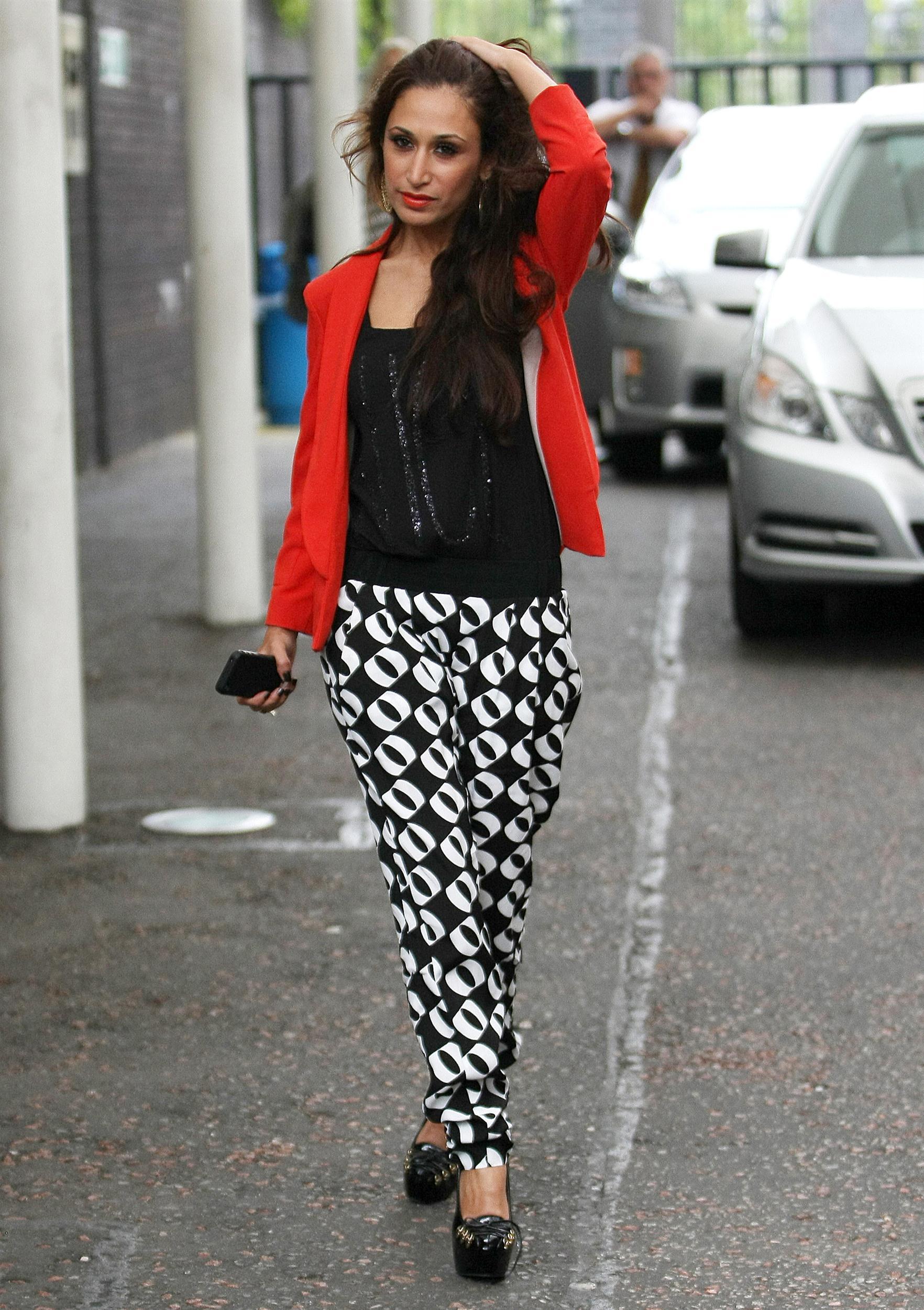 Preeya Kalidas - Celebrities at the ITV studios - Photos | Picture 101769